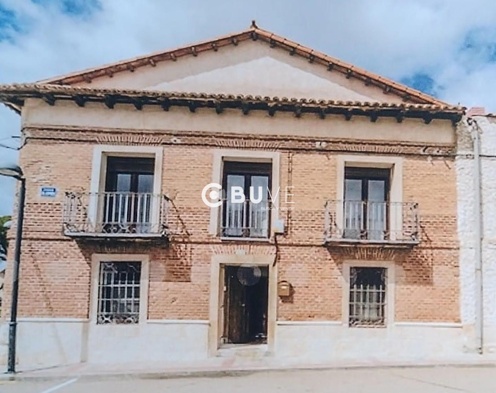 Vista exterior de Casa o xalet en venda en San Miguel del Pino amb Aire condicionat, Calefacció i Jardí privat