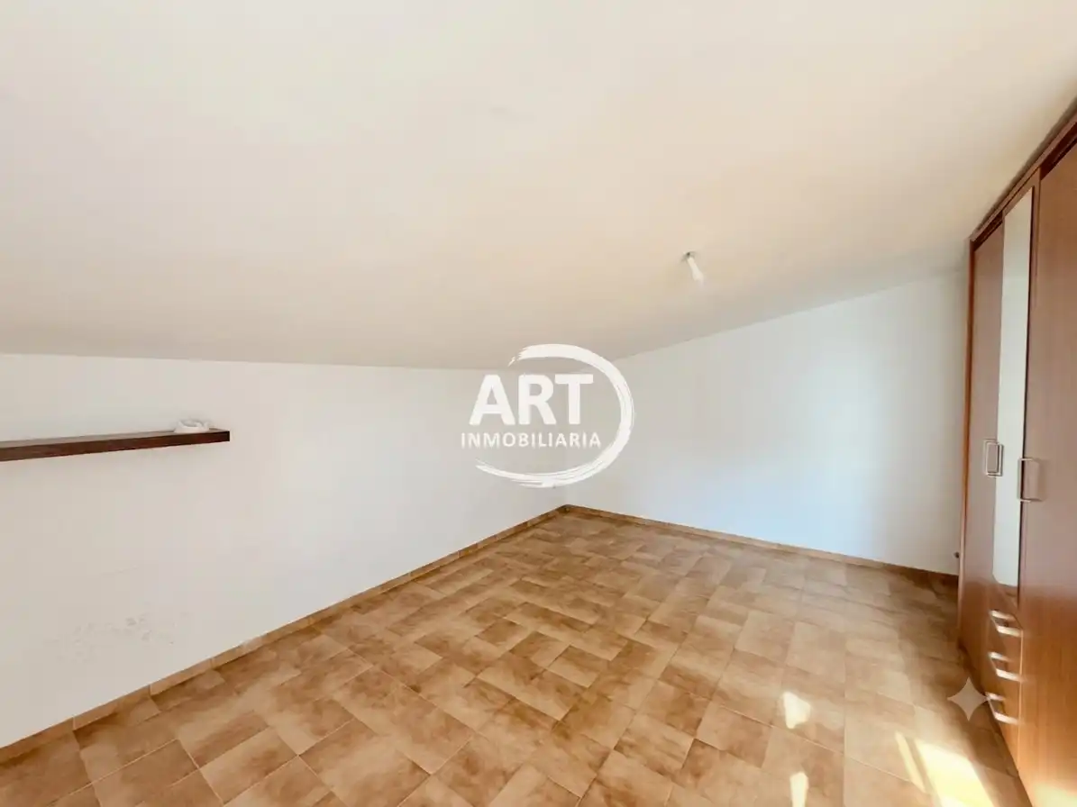 Houses for sale in L'Eliana  with Air Conditioner, Heating and Private garden