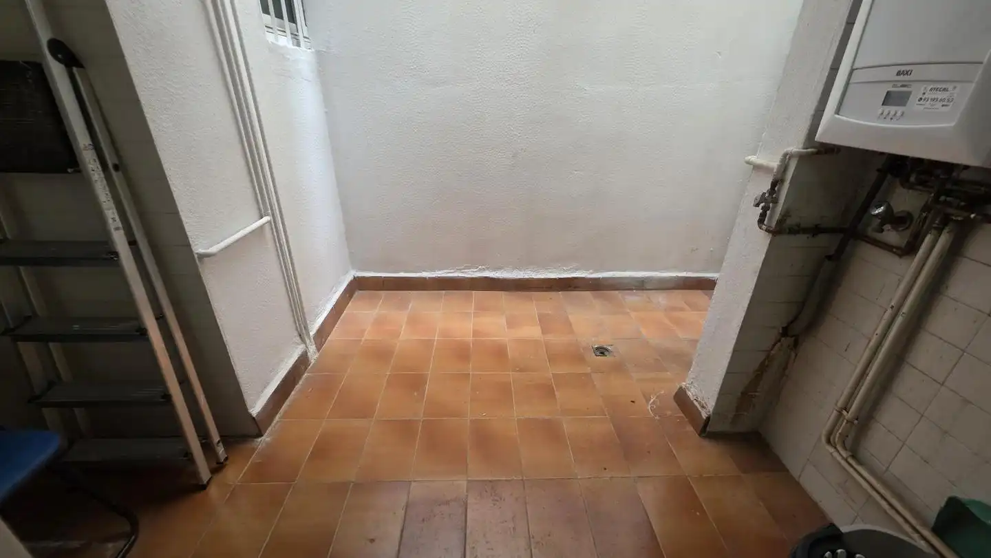 Piso de alquiler en Terrassa con Calefacción, Amueblado y Balcón