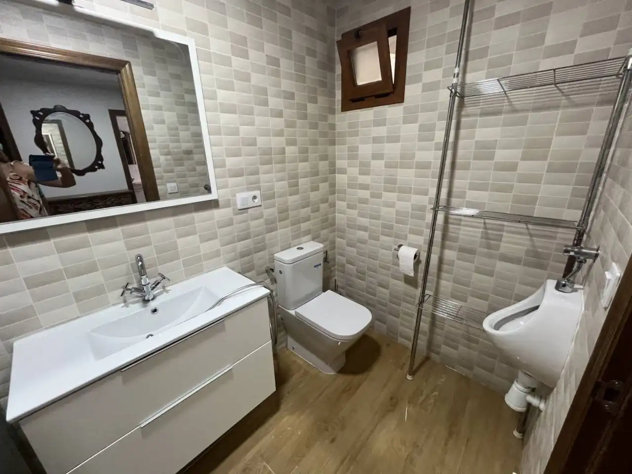 Baño de Casa o chalet en venta en Valdealgorfa con Aire acondicionado, Calefacción y Amueblado