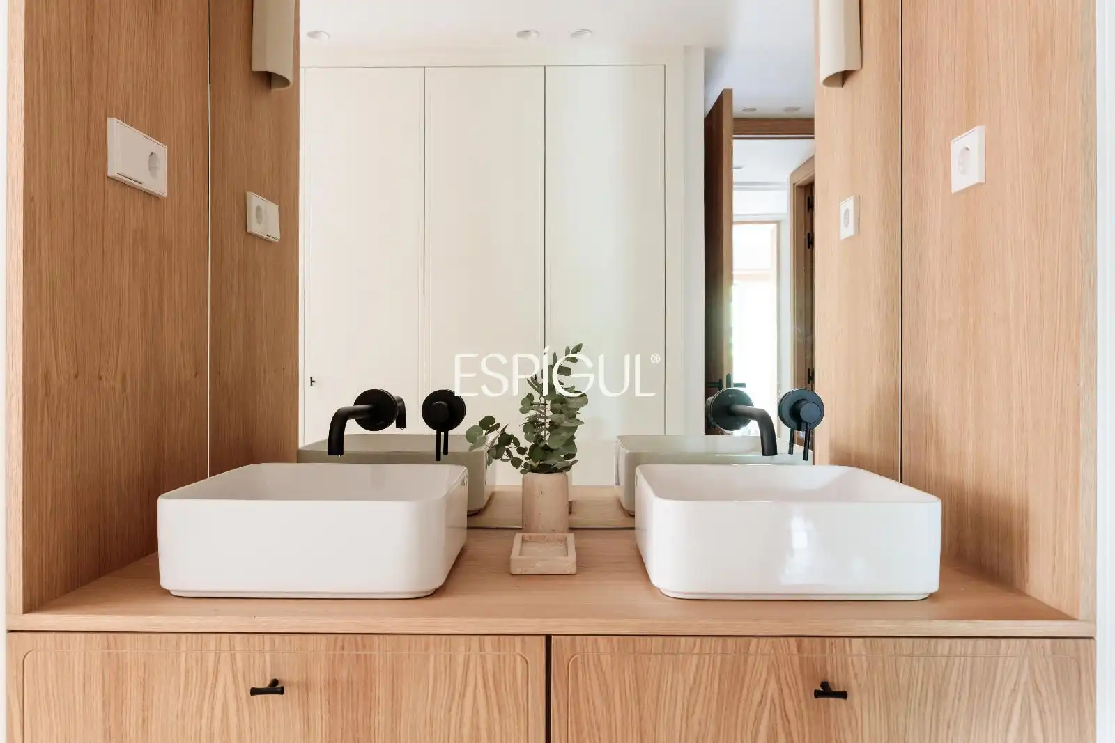 Baño de Piso en venta en Madrid con Aire acondicionado, Calefacción y Terraza