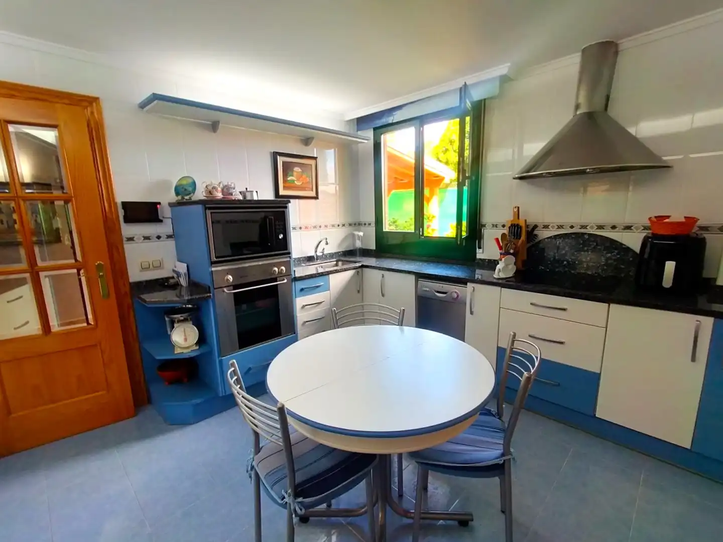 Cocina de Casa o chalet en venta en Ollauri con Calefacción, Jardín privado y Terraza