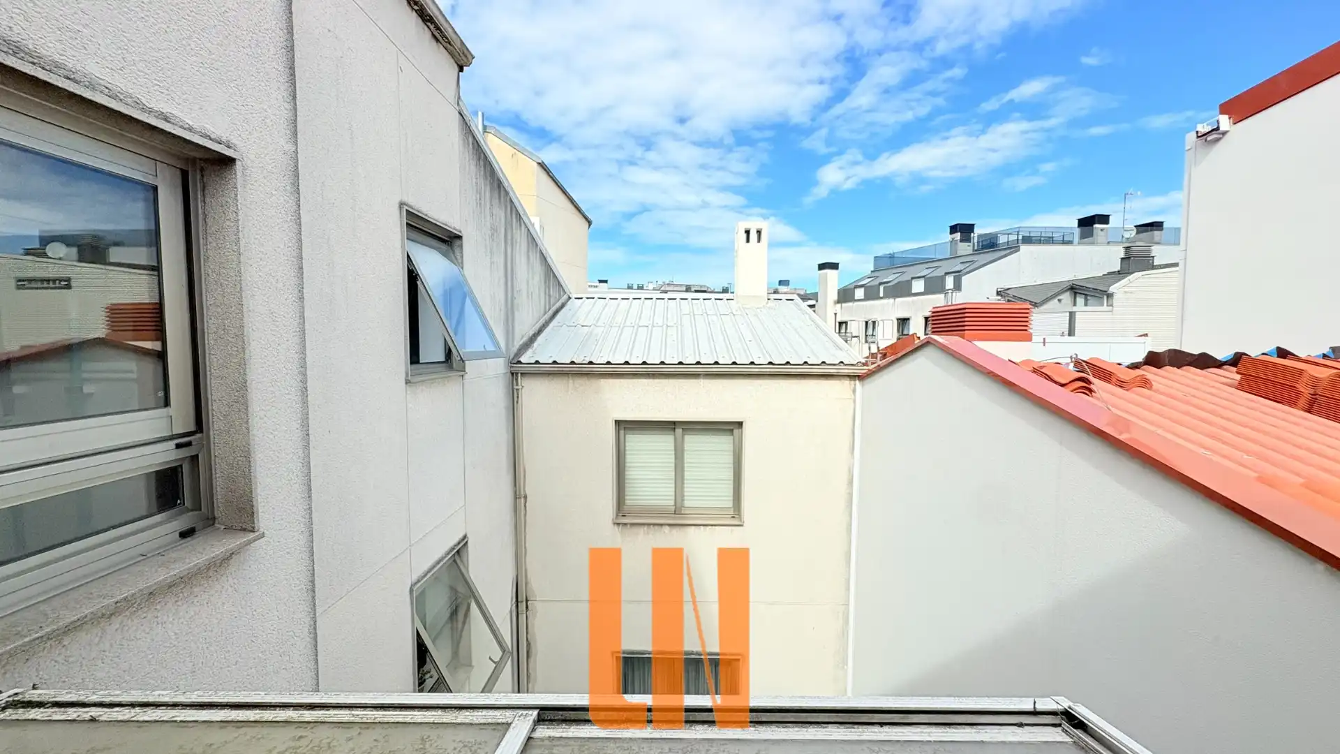 Terrassa de Pis en venda en A Coruña Capital  amb Calefacció, Parquet i Terrassa