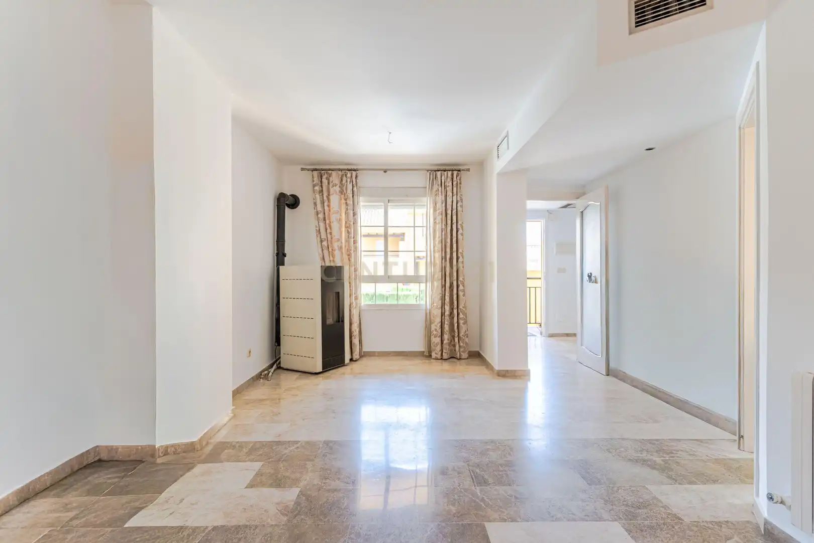 Houses for sale in Armilla  with Storage room and Community pool