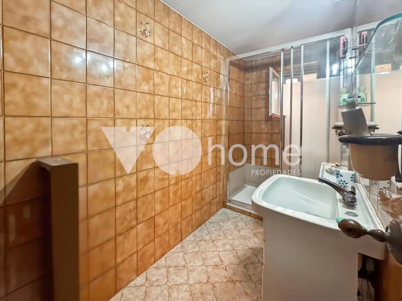 Badezimmer von Wohnung zum Verkauf in Madrid mit Heizung und Terrasse