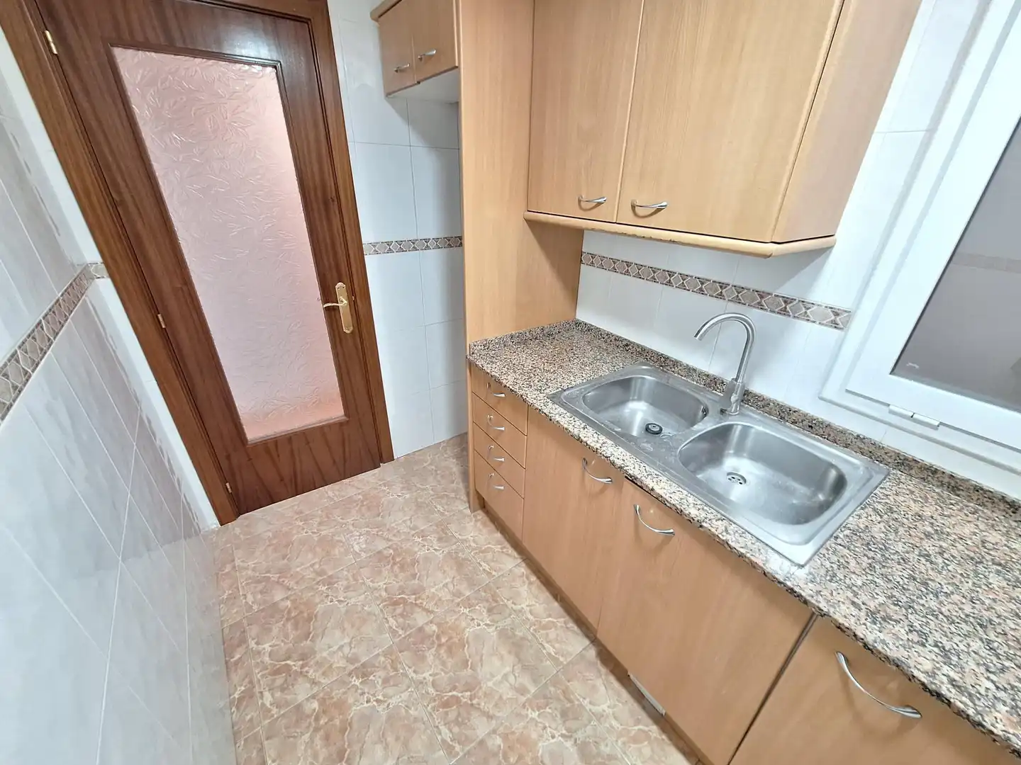 Kitchen of Flat for sale in Igualada  with Terrace and Balcony