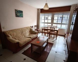 Living room of Flat to rent in Santiago de Compostela   with Heating, Furnished and Oven