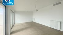 Sala d'estar de Àtic en venda en Alicante / Alacant amb Aire condicionat, Calefacció i Terrassa