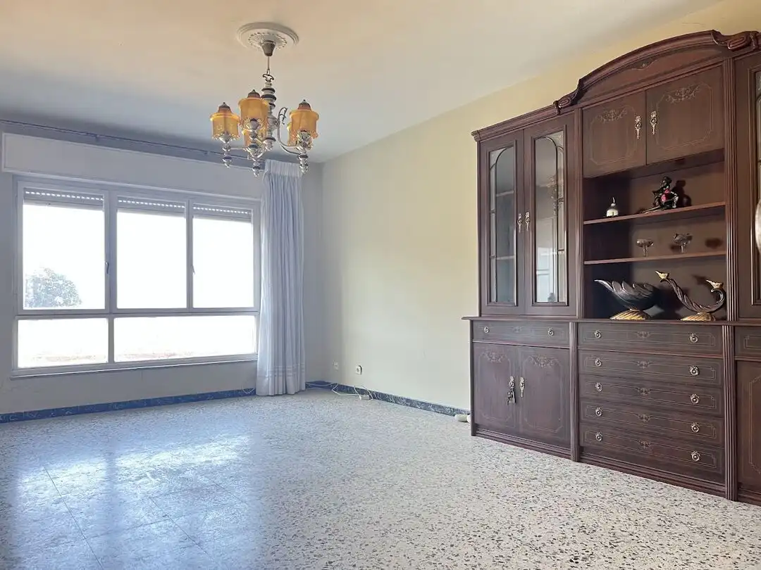 Sala d'estar de Pis en venda en Colunga amb Terrassa
