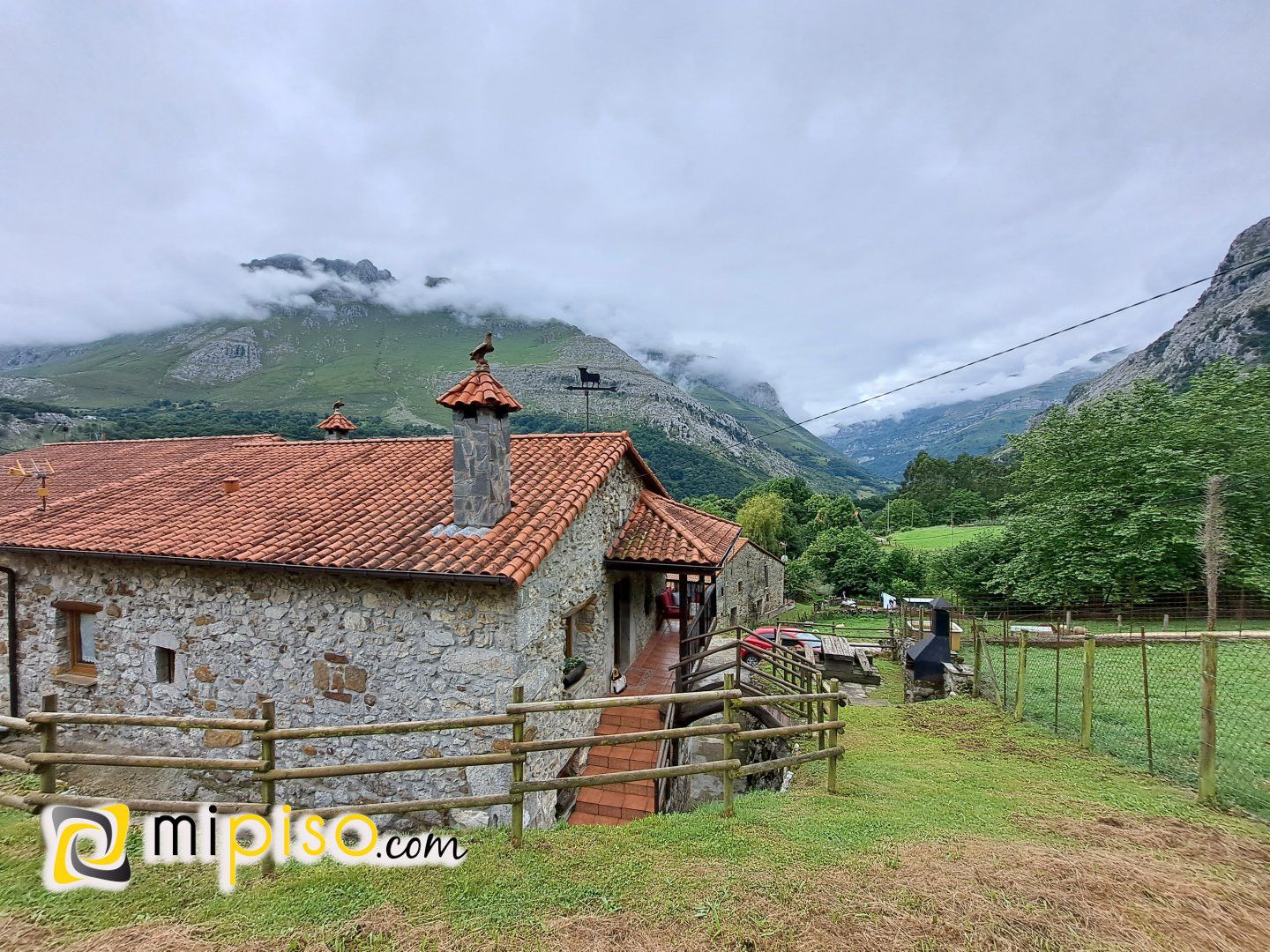 Exterior view of House or chalet for sale in Arredondo  with Furnished