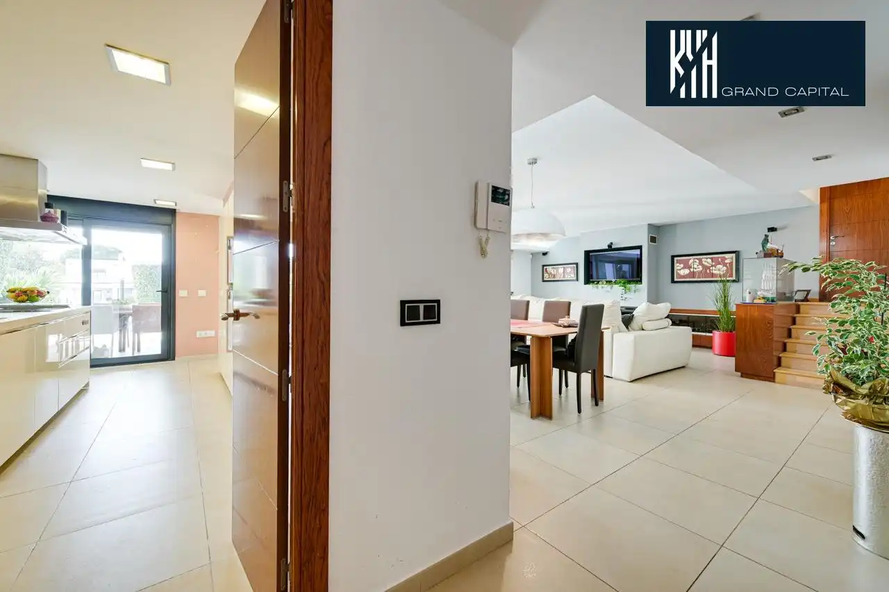Detached house for sale in Calle del Cap de la Gola, imagen 9