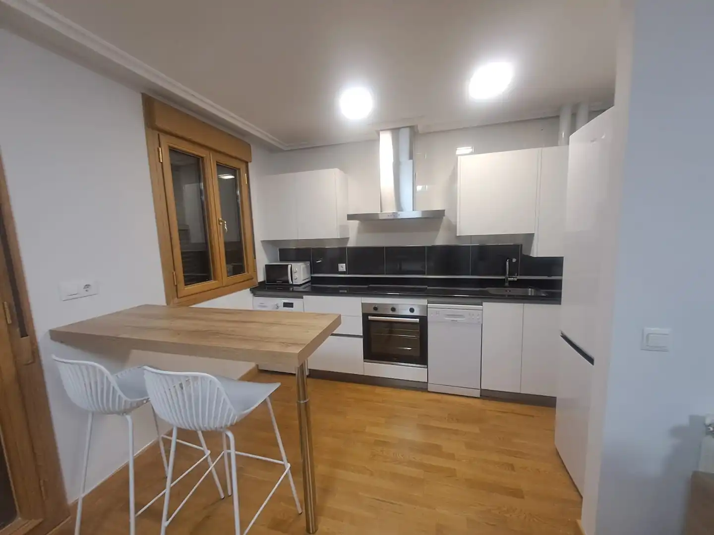 Apartment with terrace to rent in Plaza Prado de los Guzmanes 44, imagen 11