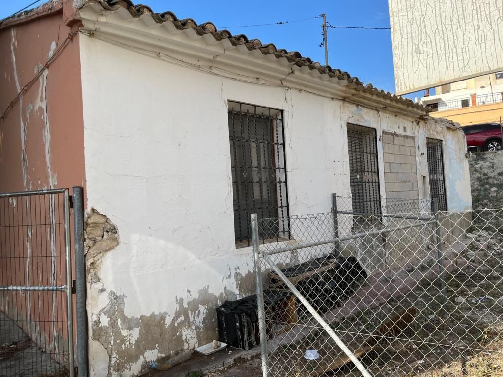 Vista exterior de Casa o xalet en venda en Blanca amb Terrassa i Moblat