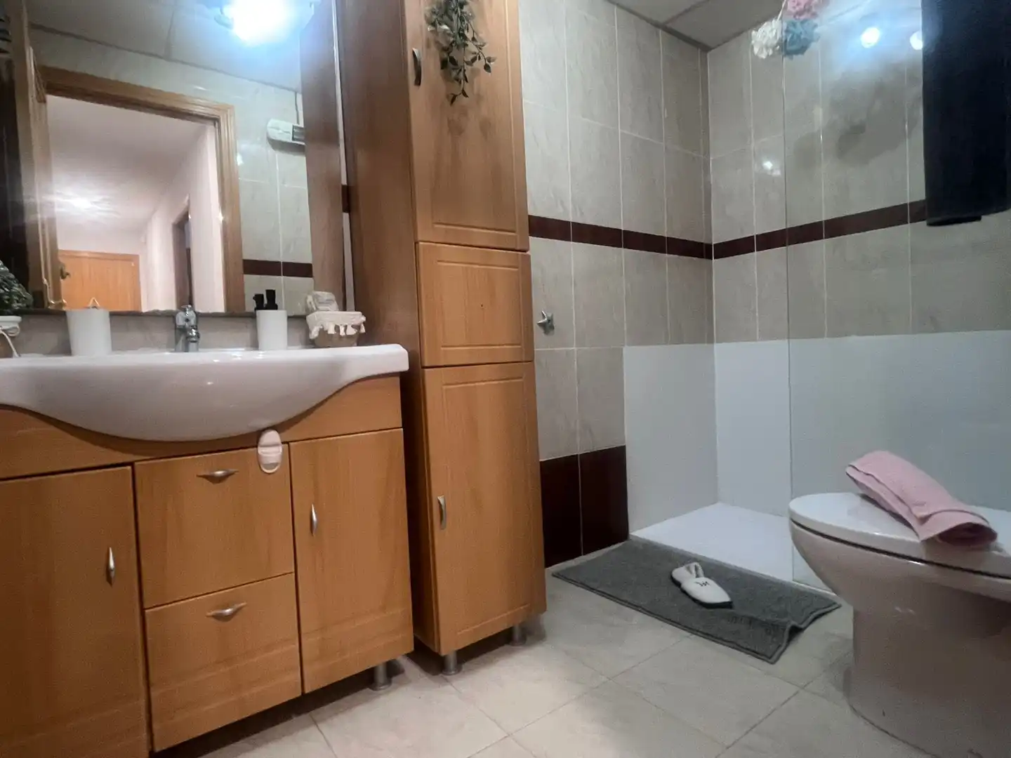 Bathroom of Flat for sale in Massamagrell  with Air Conditioner, Heating and Oven