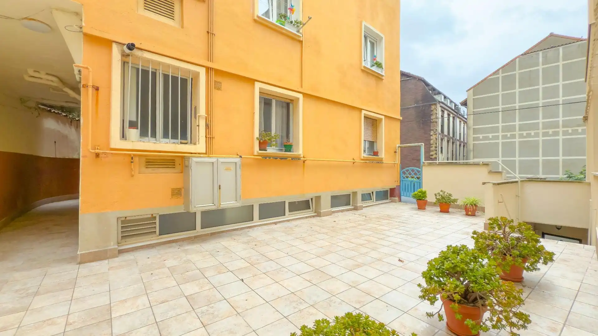 Piso en venta en Calle de San Blas, Gros