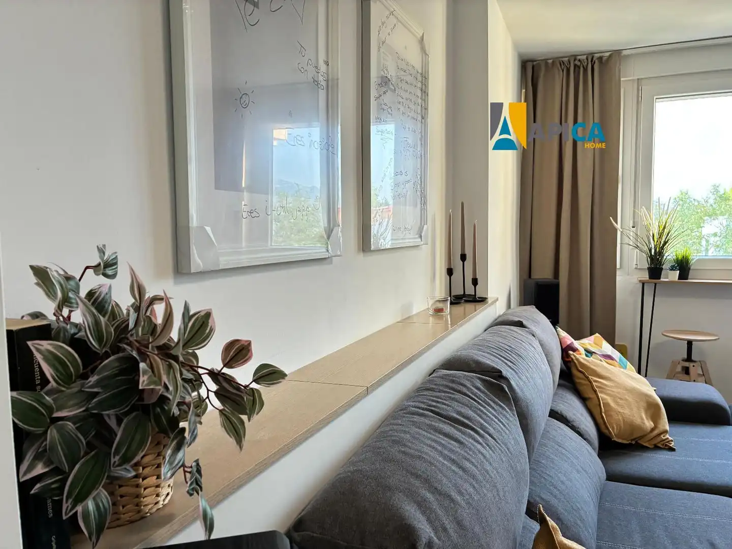 Sala de estar de Piso en venta en Algeciras con Aire acondicionado y Amueblado