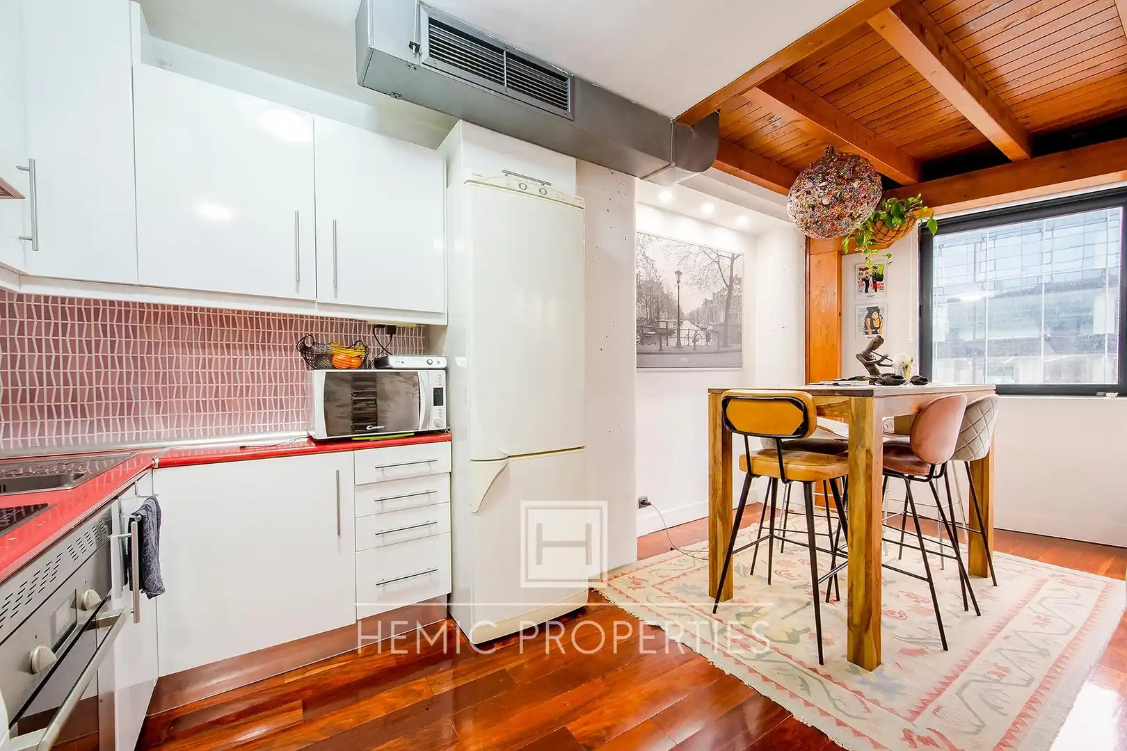 Küche von Loft zum Verkauf in Madrid mit Heizung, Parkett und Gemeinschaftspool