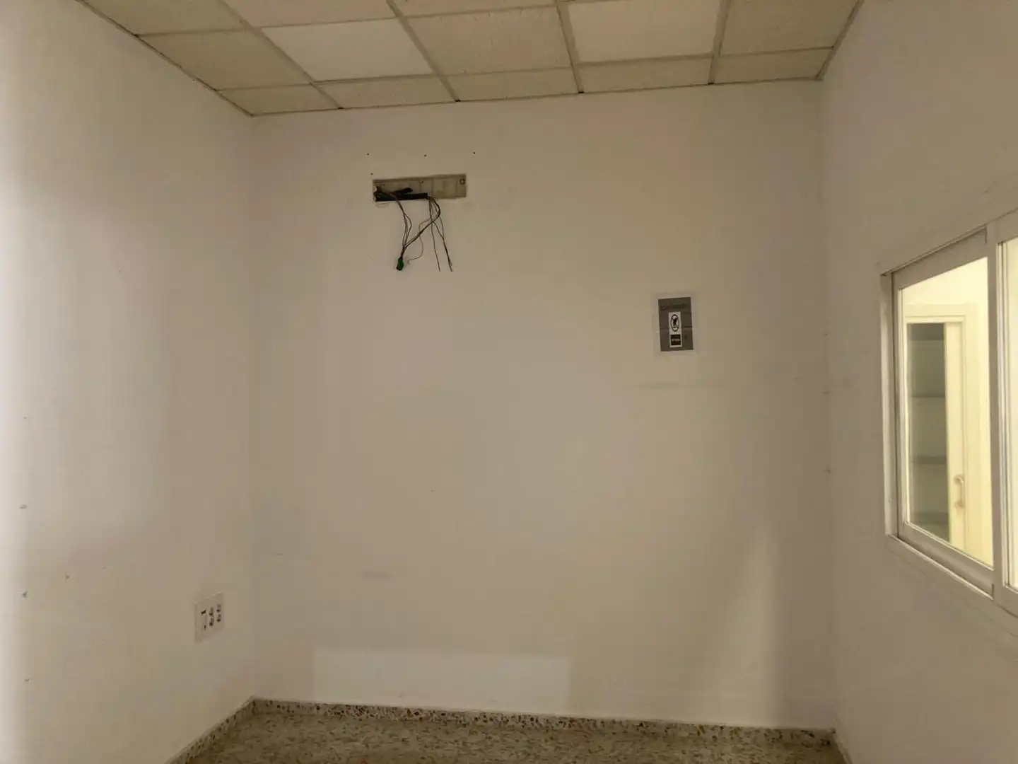 Nave industrial en venta en Cerrado de Calderón - Hacienda Paredes