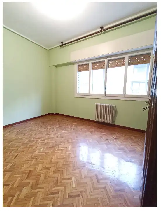 Habitación de Piso en venta en Zaragoza con Calefacción, Terraza y Trastero