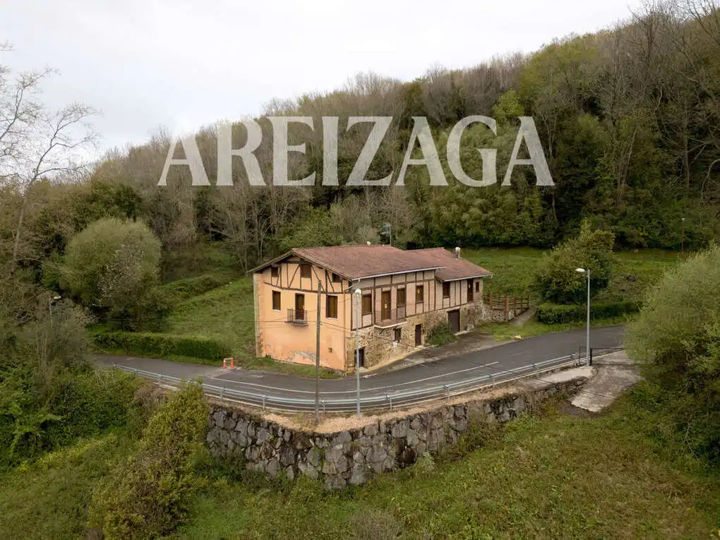 Exterior view of Houses for sale in Donostia - San Sebastián   with Heating, Private garden and Storage room