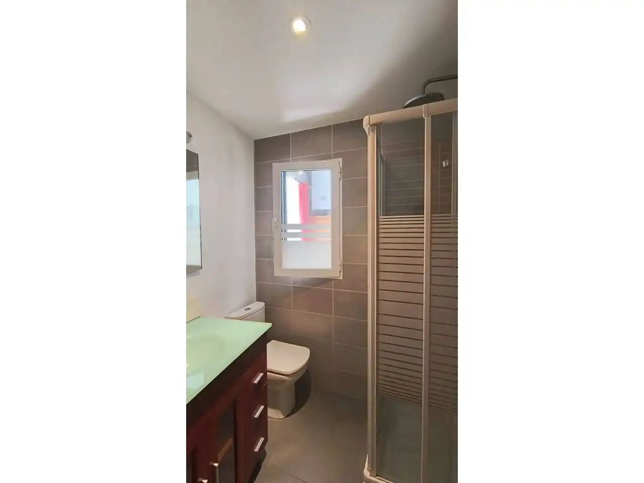 Baño de Piso en venta en Zaragoza con Calefacción, Terraza y Amueblado