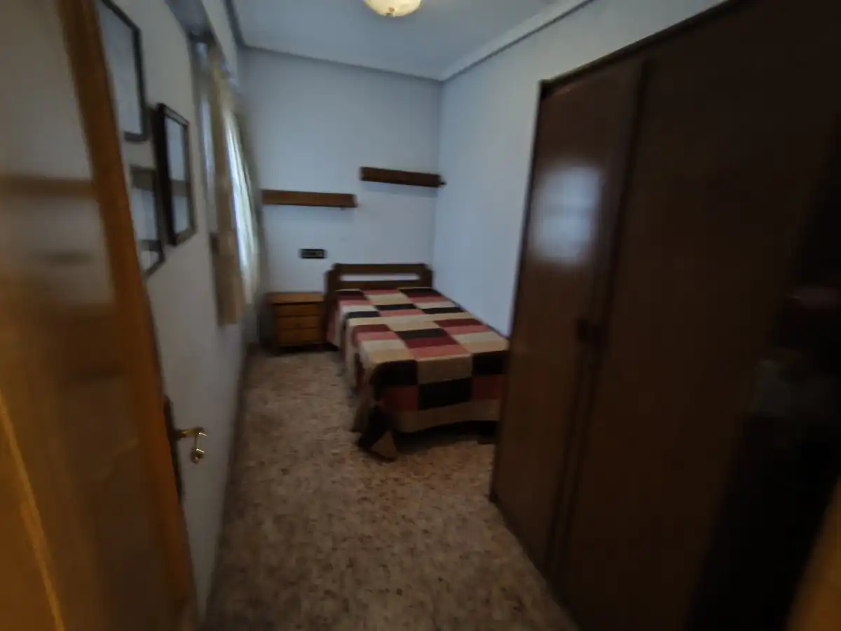 Dormitori de Casa o xalet en venda en Sueca amb Moblat i Alarma