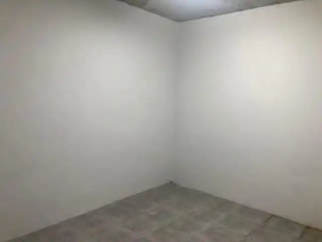 Garaje de alquiler en Tomares