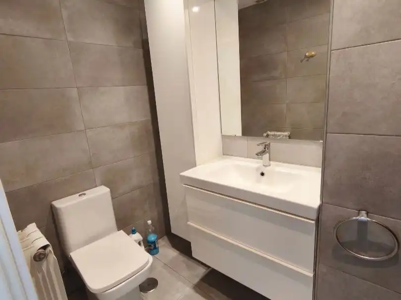 Wohnung zur Miete in Calle del Capitán Blanco Argibay, 178, Valdeacederas