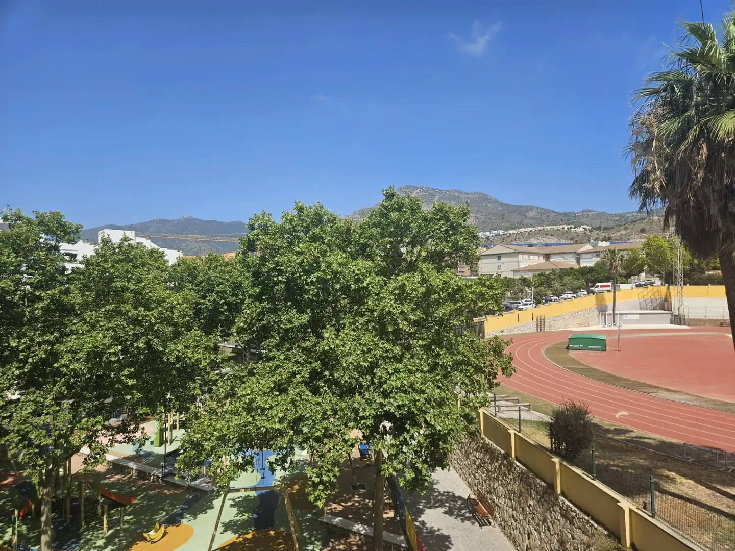 Vista exterior de Piso en venta en Benalmádena con Terraza