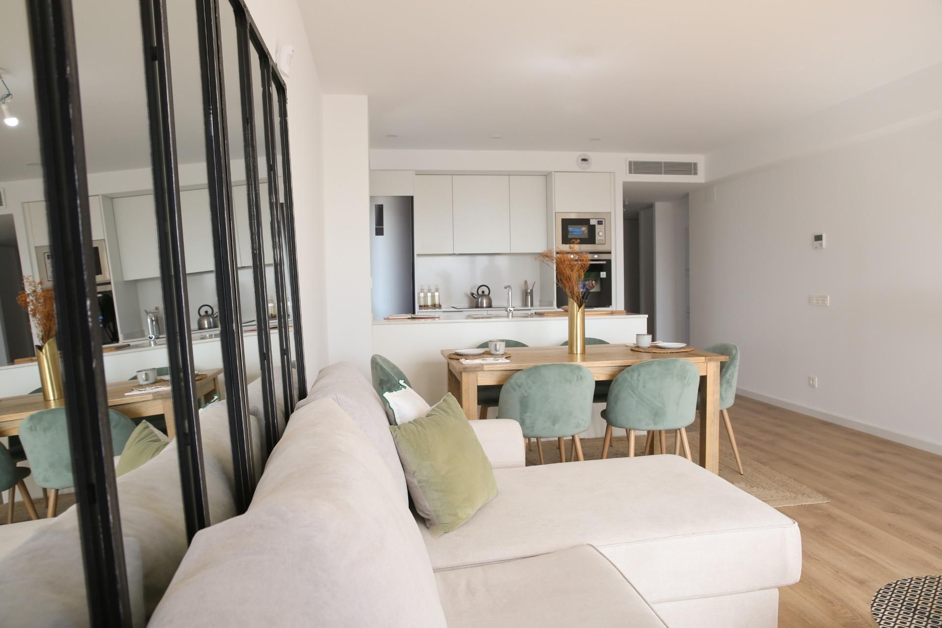 Sala d'estar de Àtic en venda en Badalona amb Calefacció, Jardí privat i Terrassa