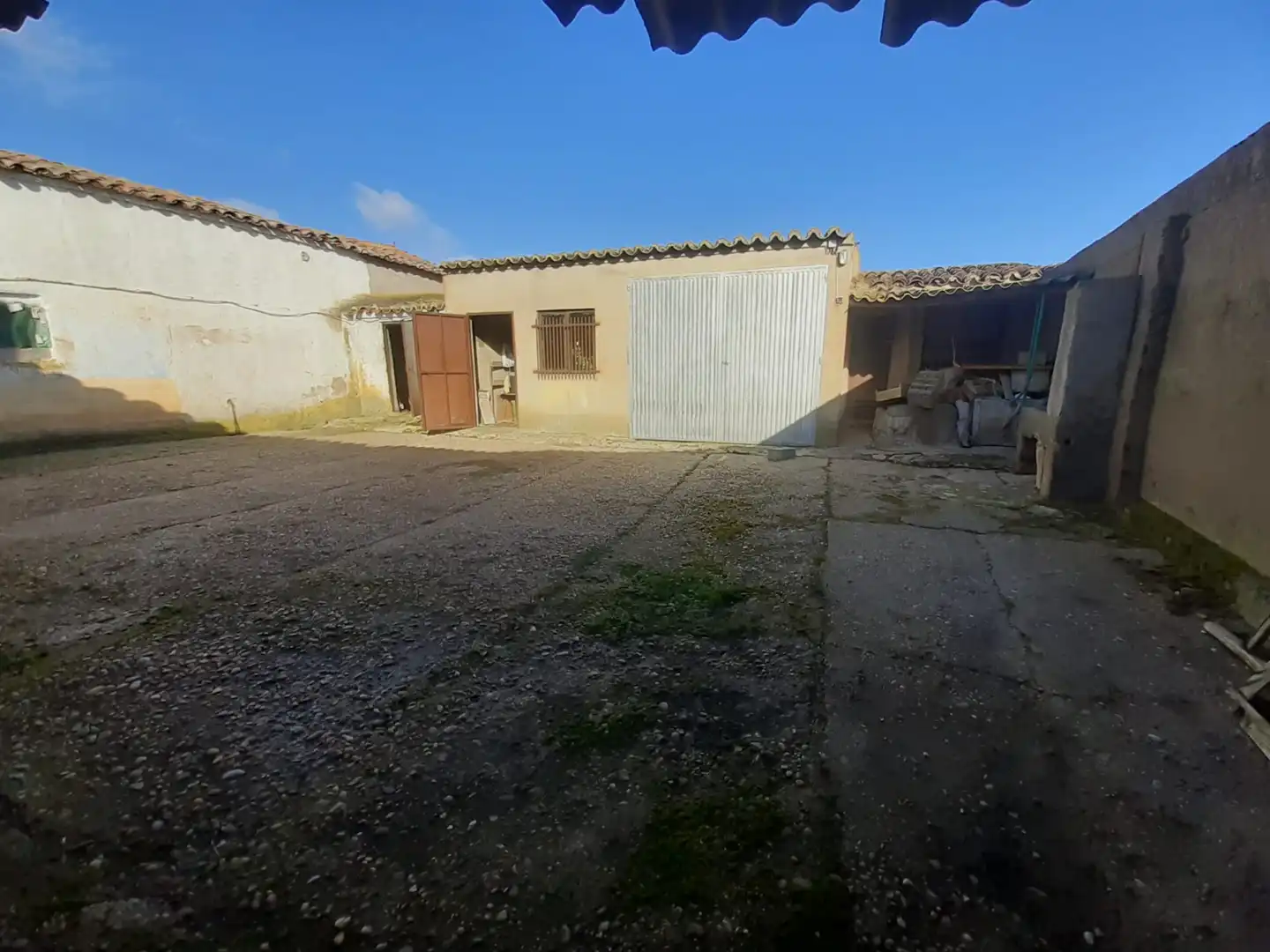 Country homes for sale in Villaralbo
