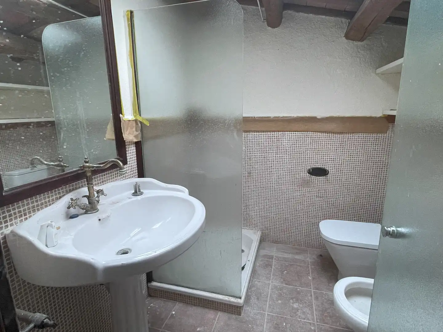 Baño de Finca rústica en venta en Quart con Calefacción, Jardín privado y Parquet