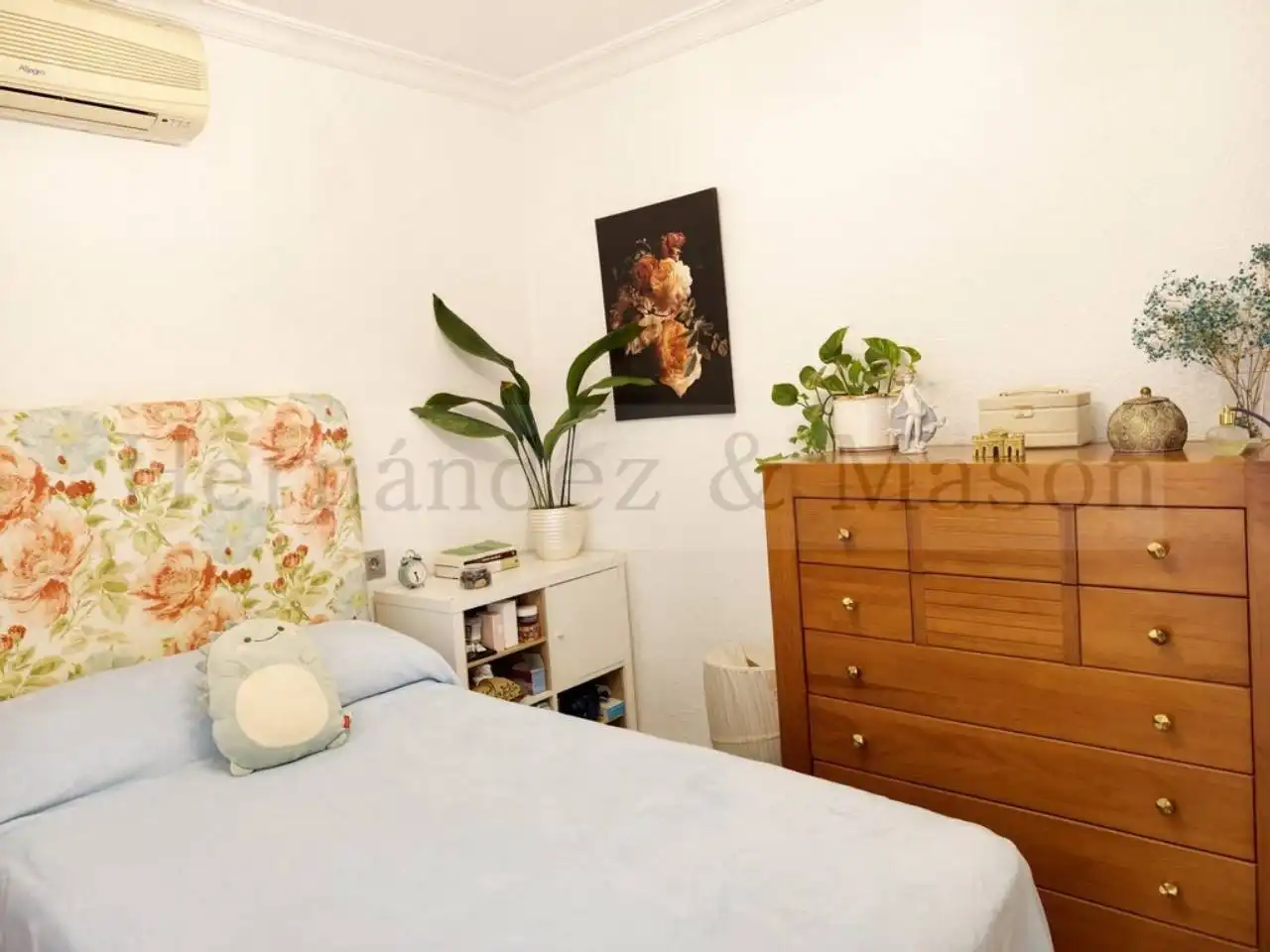Bedroom of Flat for sale in Málaga  with Terrace and Storage room