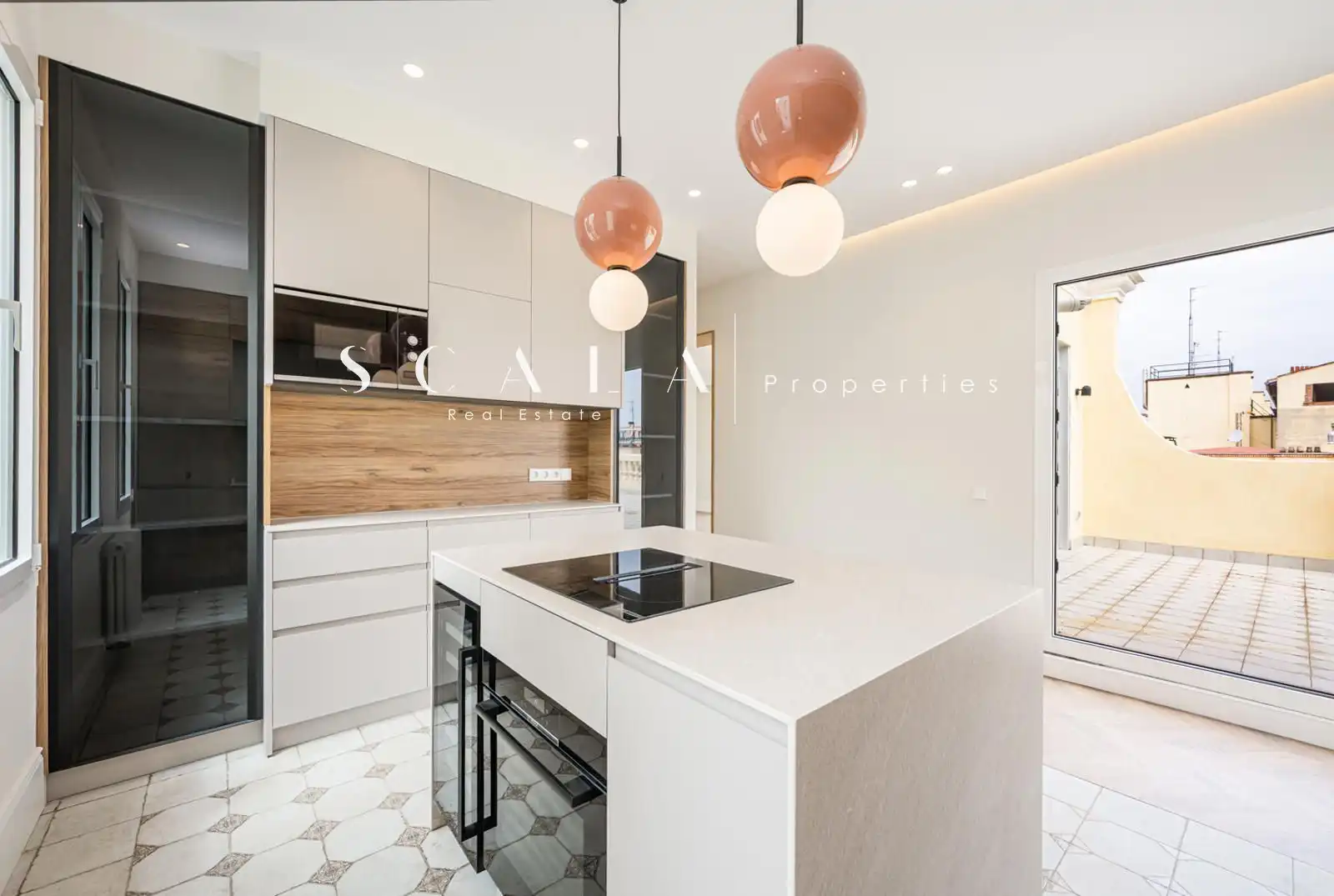 Kitchen of Attic for rent in Madrid  with Air Conditioner, Heating and Terrace