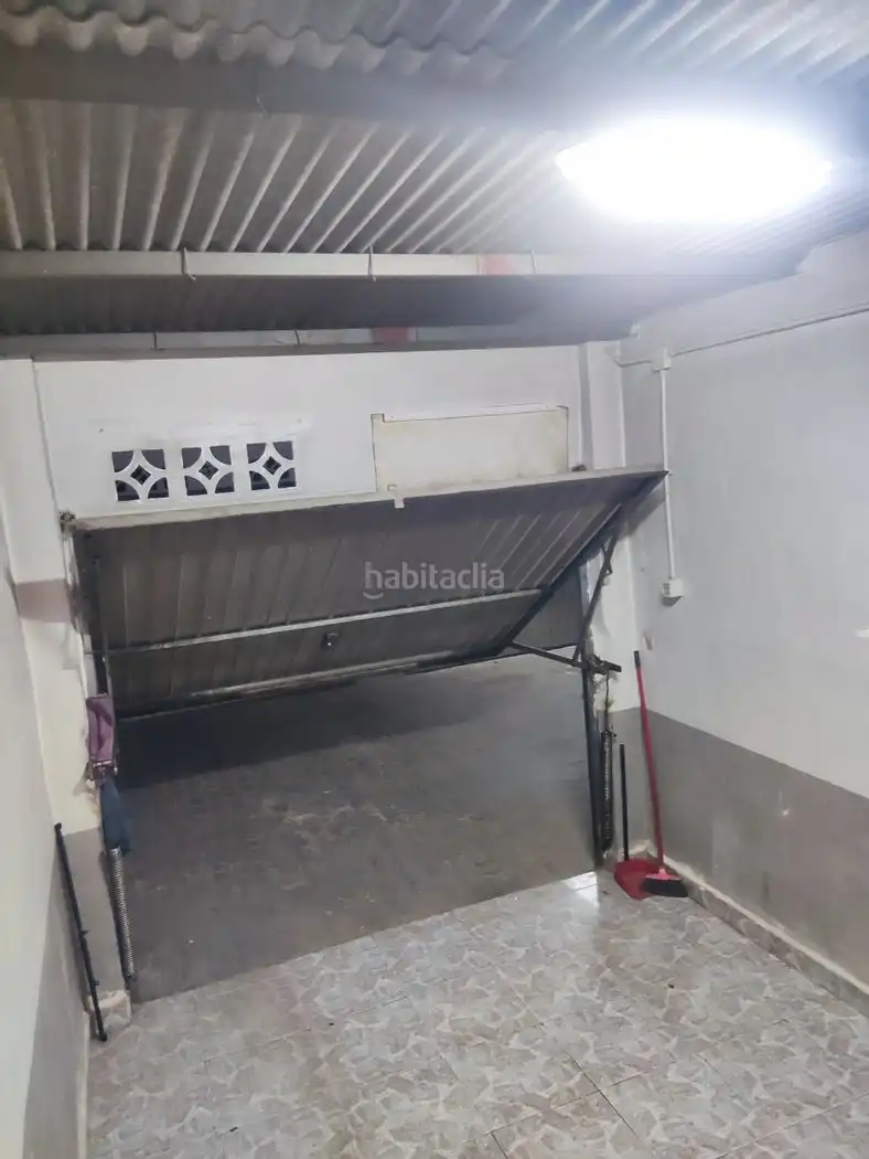 Individual en venta en Calle Amatista 17