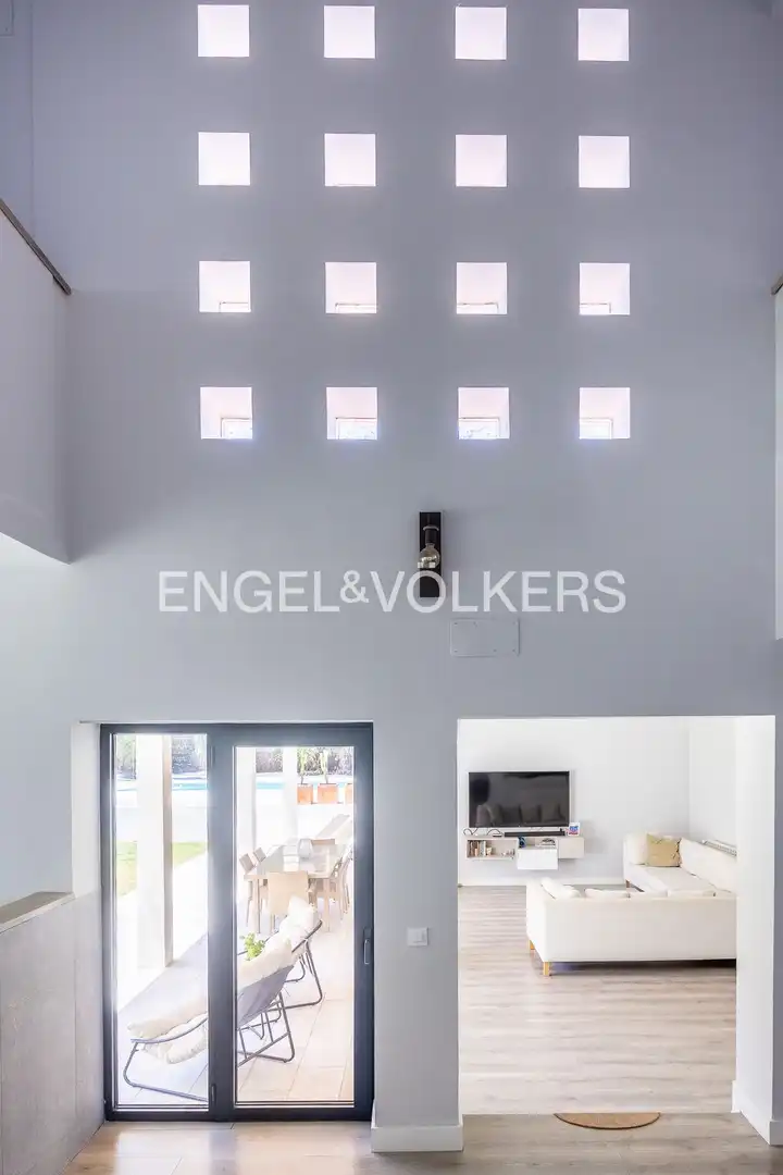 Casa o chalet en venta en Dos Hermanas con Aire acondicionado, Calefacción y Jardín privado