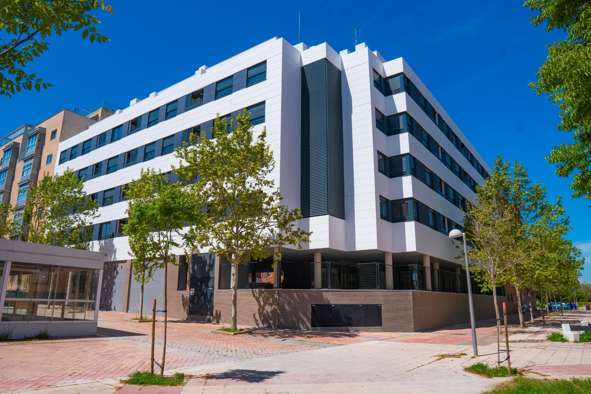 Exterior view of Flat to rent in  Madrid Capital  with Heating, Terrace and Storage room