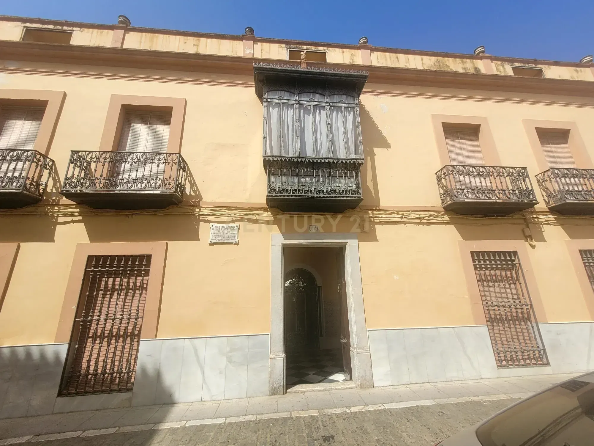 Vista exterior de Edifici en venda en Zafra