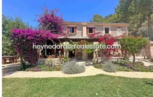 Garden of Houses for sale in Andratx  with Air Conditioner, Private garden and Storage room