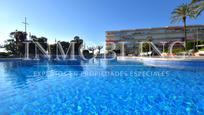 Schwimmbecken von Wohnung zum verkauf in Cabrera de Mar mit Terrasse und Balkon