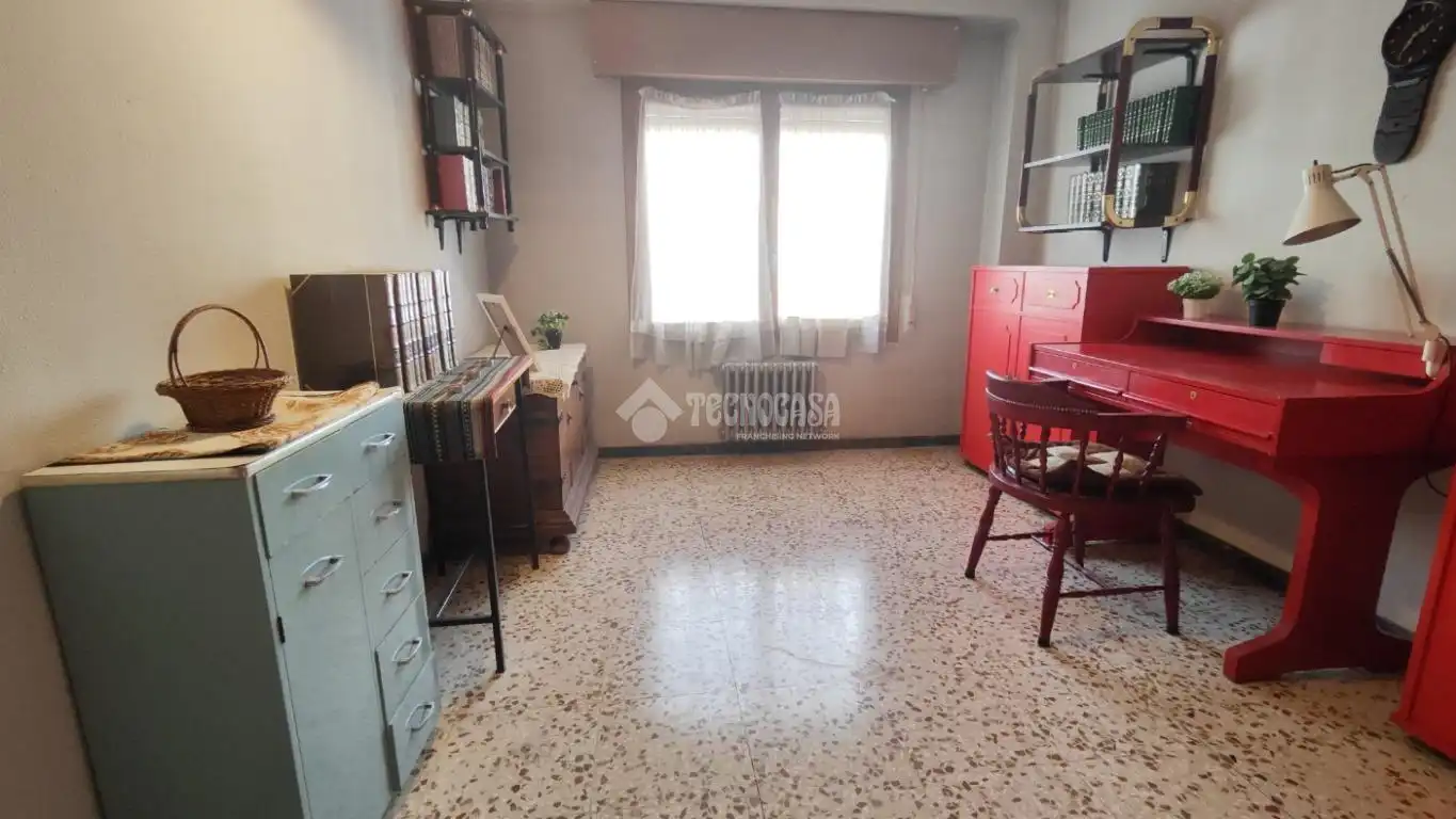 Sala d'estar de Pis en venda en Zaragoza amb Calefacció i Terrassa