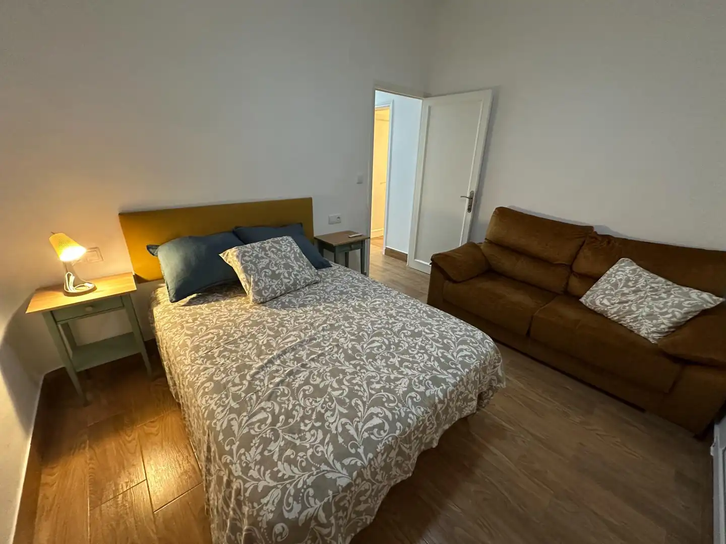 Schlafzimmer von Wohnung zur Miete in Murcia mit Möbliert