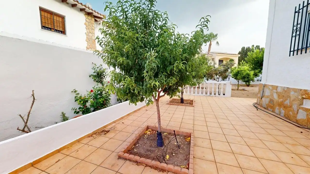 Jardí de Casa o xalet en venda en L'Alfàs del Pi amb Jardí privat, Terrassa i Traster