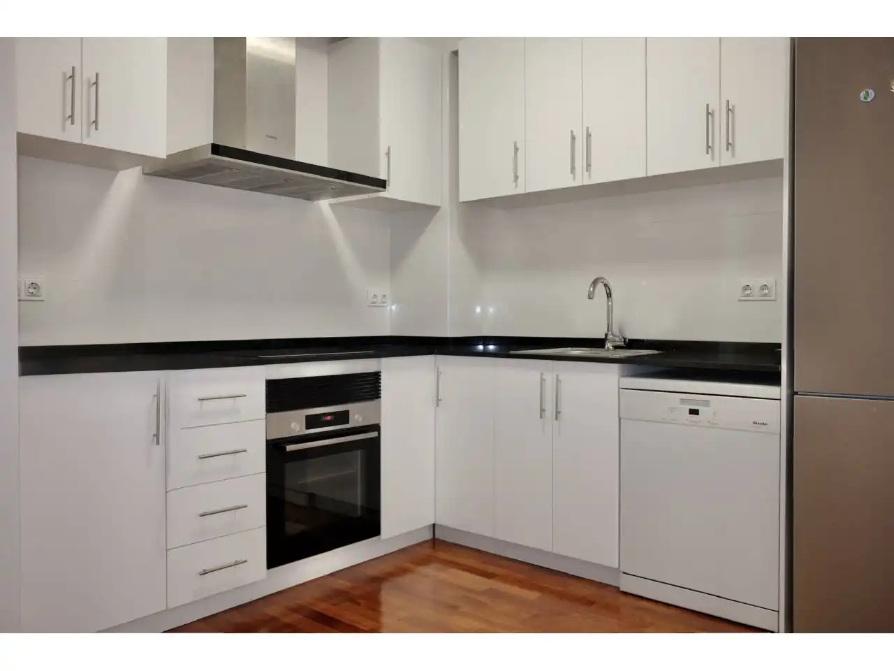 Apartment mit Terrasse zum Verkauf in Calle Balmes, imagen 7