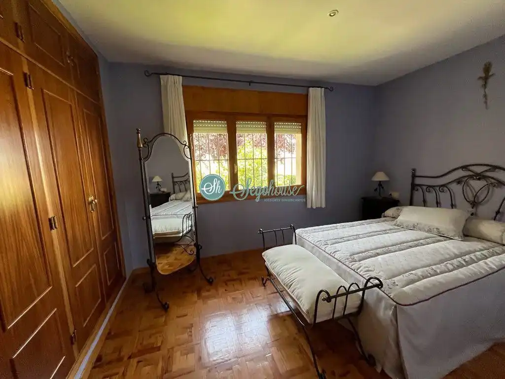 Habitación de Casa o chalet en venta en Valverde del Majano con Calefacción, Terraza y Trastero