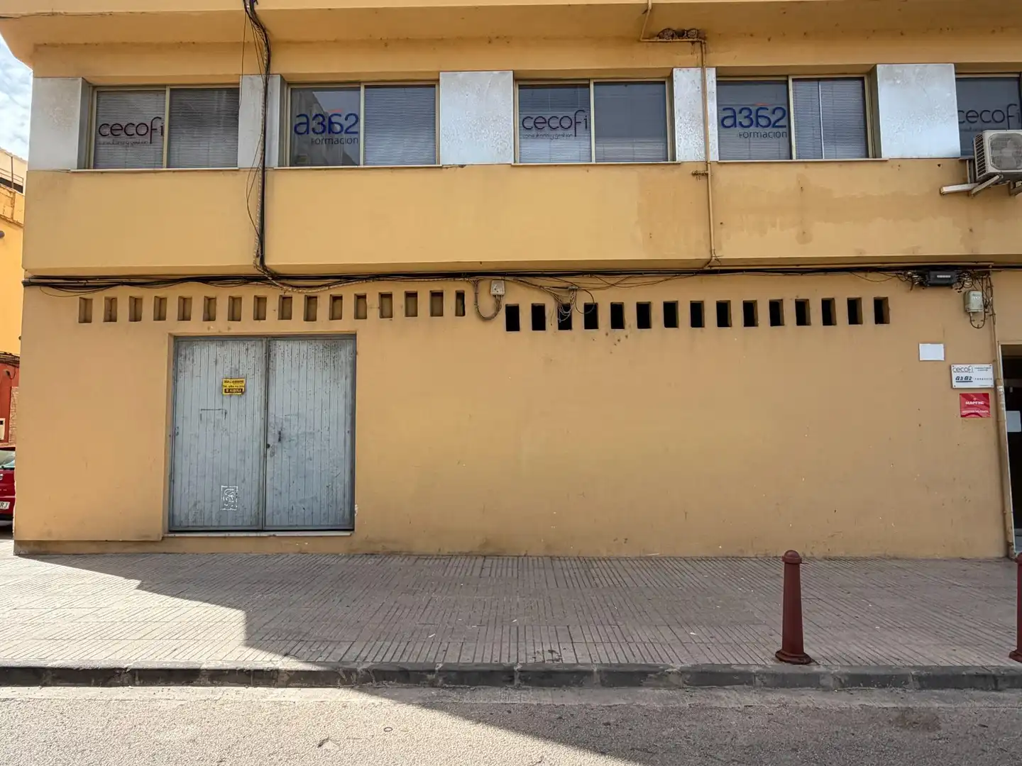 Business premises for sale in Casc Urbà, imagen 2
