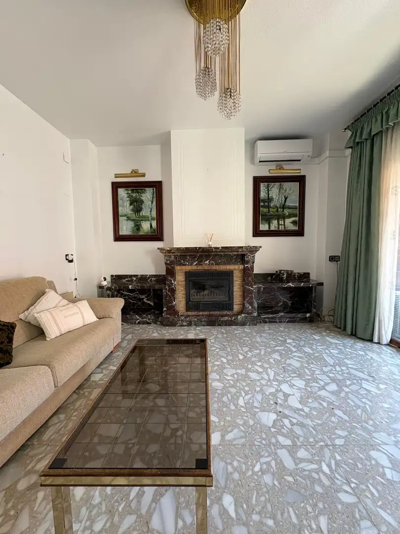 Sala d'estar de Pis en venda en Tortosa amb Aire condicionat, Calefacció i Traster