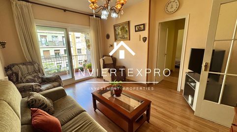 Foto 2 de Piso en venta en Navas, Barcelona Capital