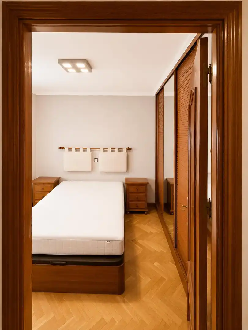 Dormitori de Apartament en venda en Madrid amb Aire condicionat i Calefacció