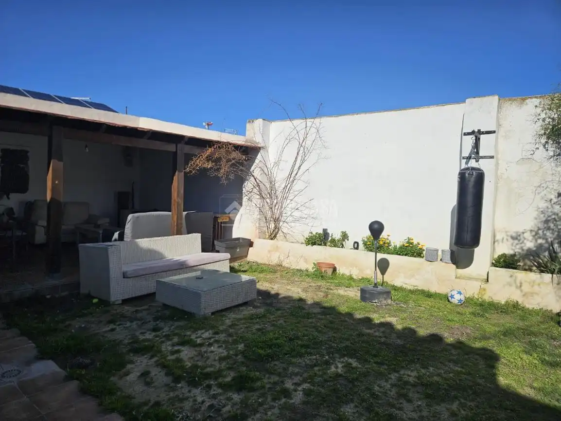 Jardí de Casa o xalet en venda en Vegas del Genil amb Aire condicionat, Calefacció i Terrassa